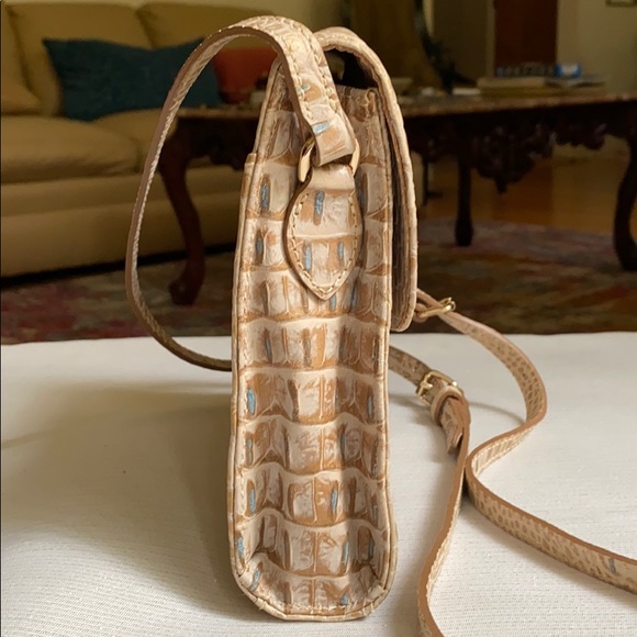 Dooney & Bourke Authentic Crossbody Handbag - Picture 4 of 9